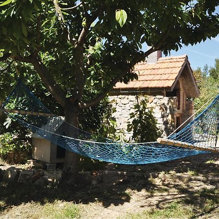 Nice Home In Jezera With Wifi מראה חיצוני תמונה